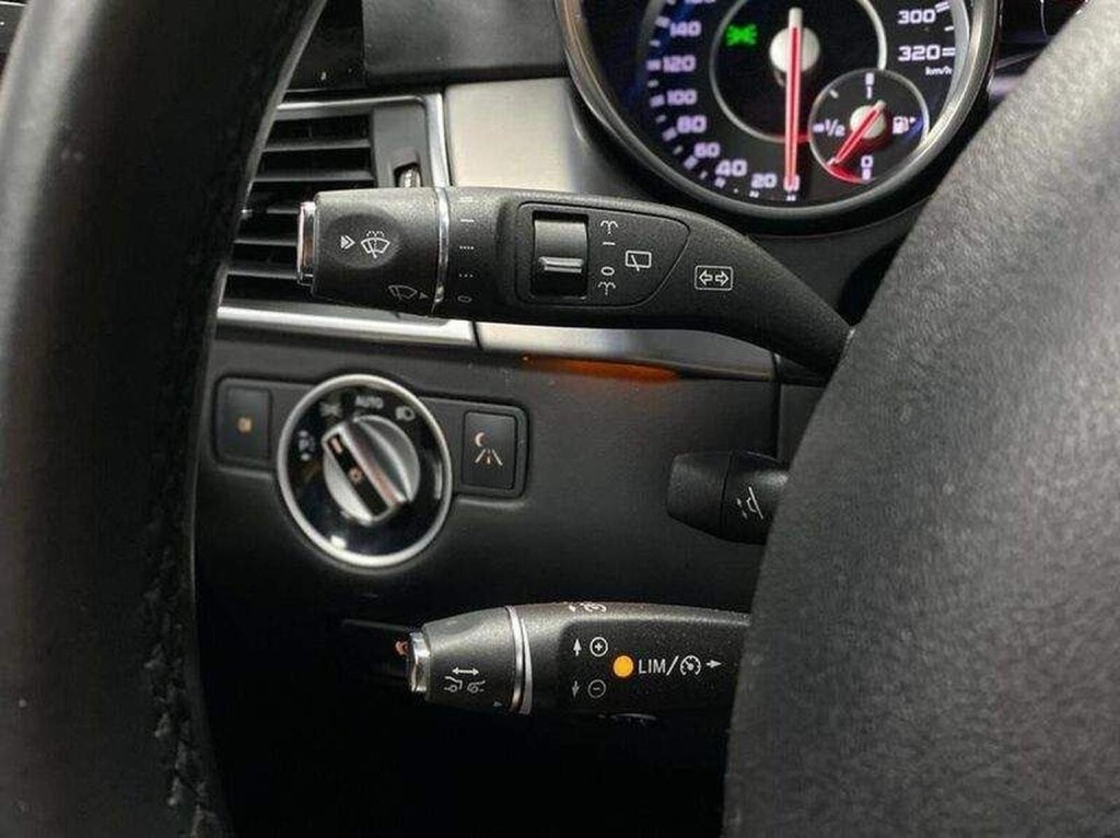 MERCEDES-BENZ M CLASS