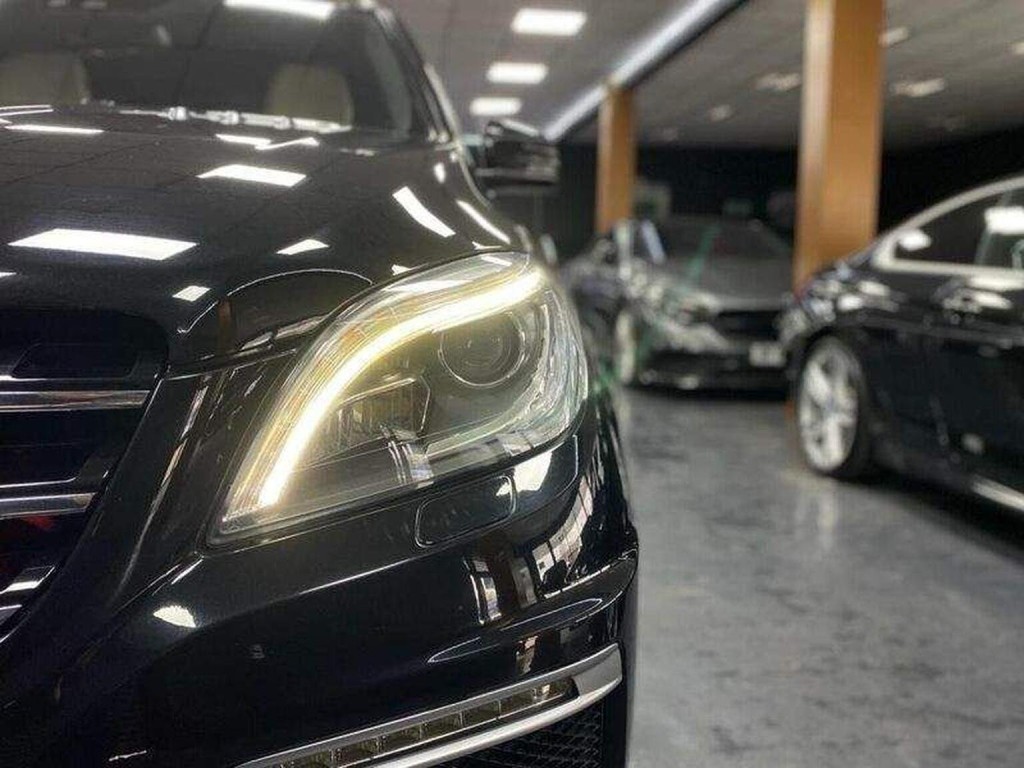 MERCEDES-BENZ M CLASS