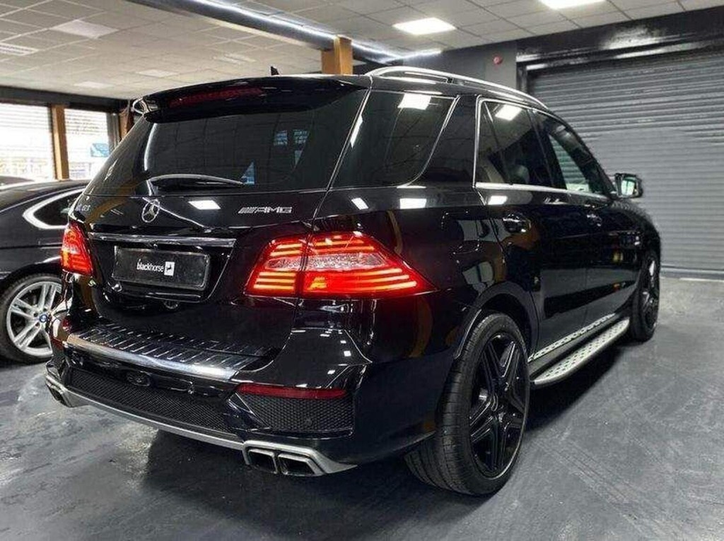 MERCEDES-BENZ M CLASS