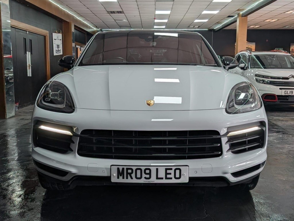 PORSCHE CAYENNE