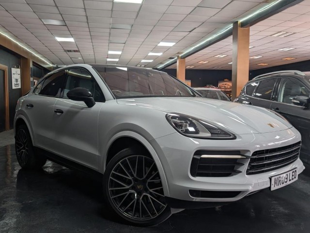 PORSCHE CAYENNE 3.0T V6 TiptronicS 4WD Euro 6 (s/s) 5dr (2019/19)