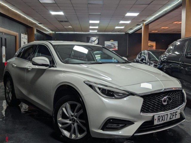 INFINITI Q30 1.5d SE Euro 6 (s/s) 5dr (2017/17)