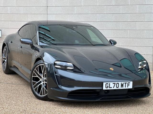 PORSCHE TAYCAN Performance Plus 93.4kWh 4S Auto 4WD 4dr (2020/70)