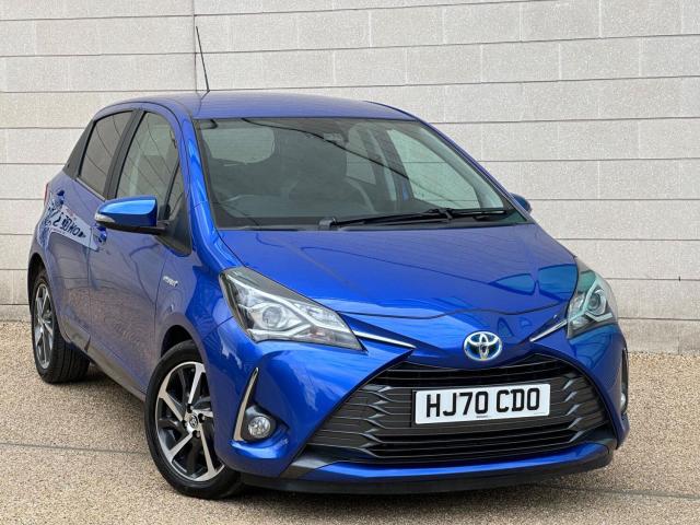 TOYOTA YARIS 1.5 VVT-h Y20 Bi-tone E-CVT Euro 6 (s/s) 5dr (2020/70)