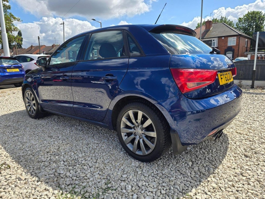 AUDI A1