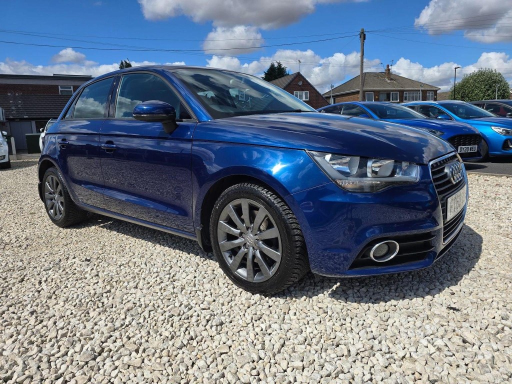 AUDI A1