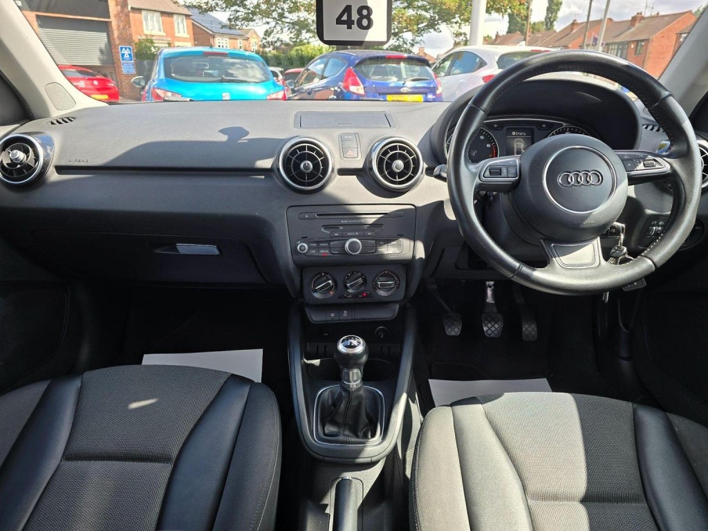 AUDI A1
