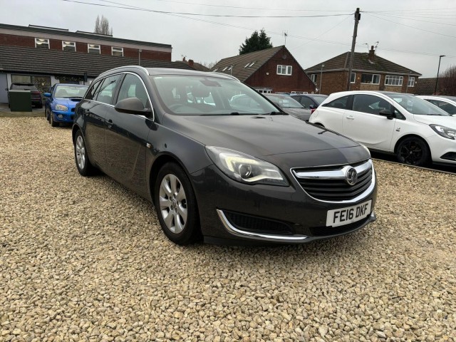 VAUXHALL INSIGNIA