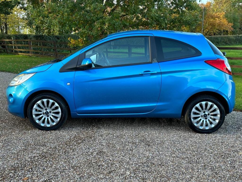 FORD KA