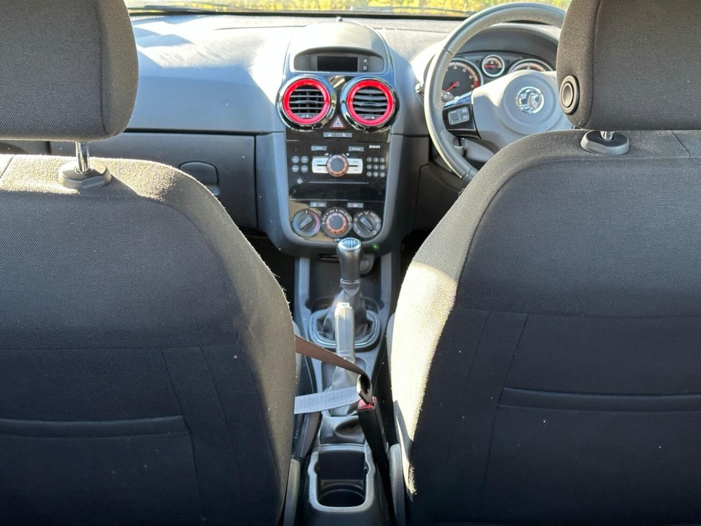 VAUXHALL CORSA