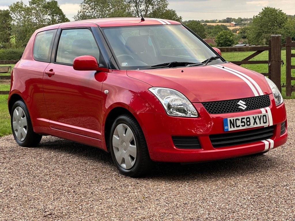 SUZUKI SWIFT