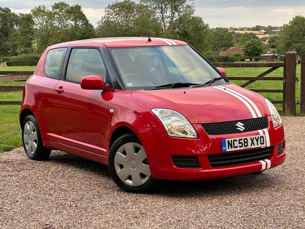 SUZUKI SWIFT
