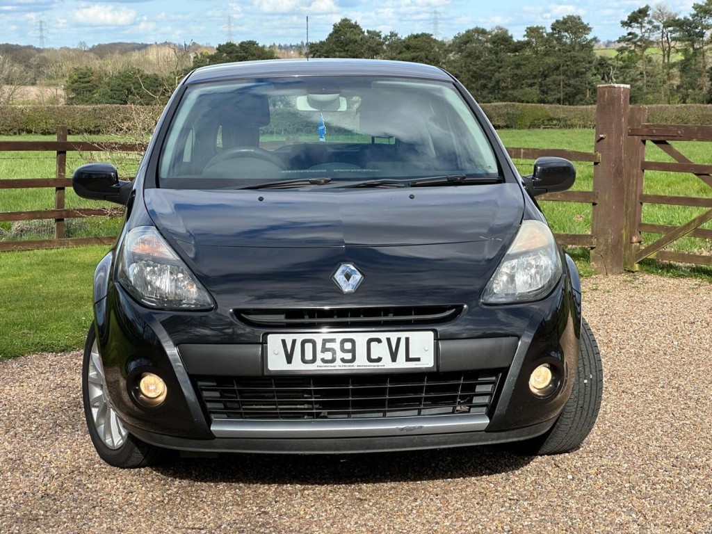 RENAULT CLIO