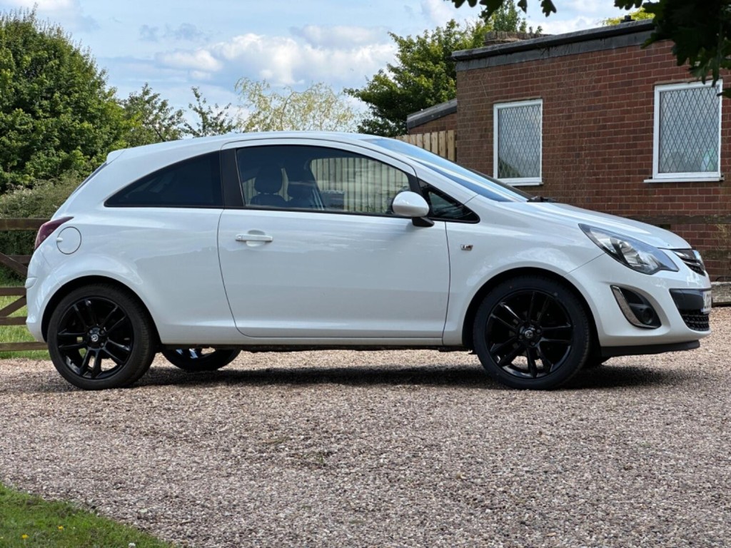 VAUXHALL CORSA