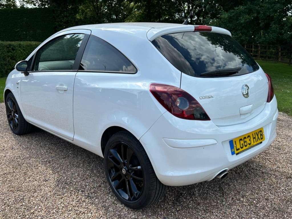 VAUXHALL CORSA