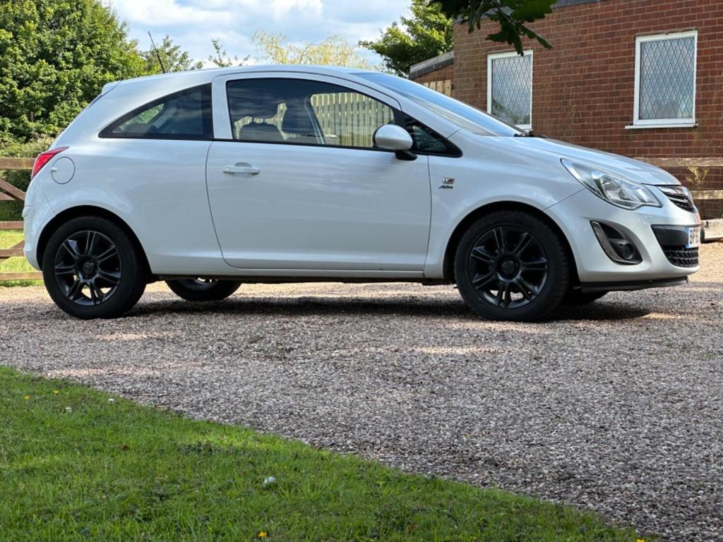 VAUXHALL CORSA