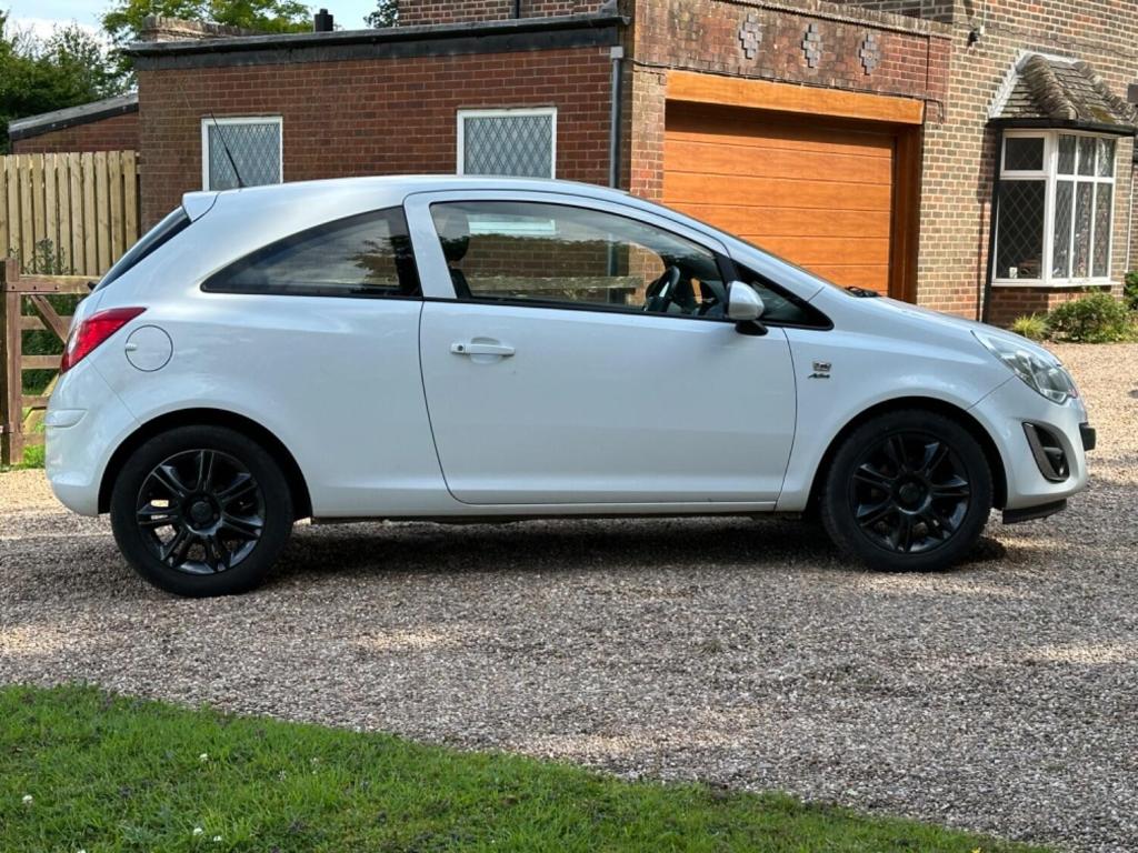 VAUXHALL CORSA