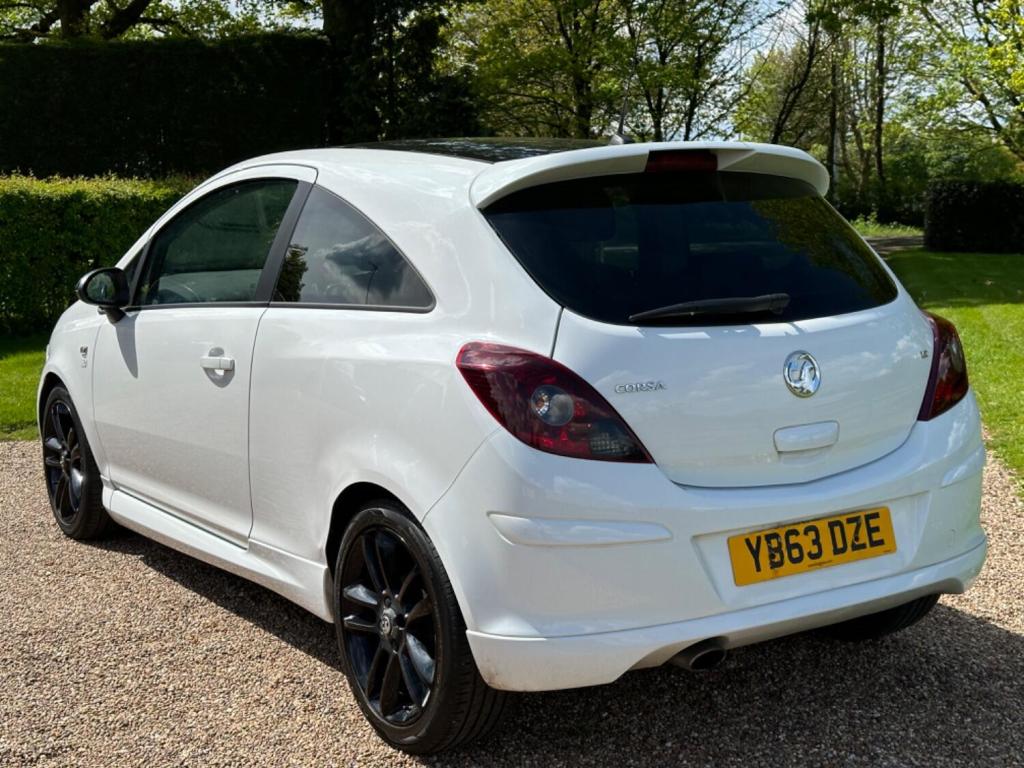 VAUXHALL CORSA