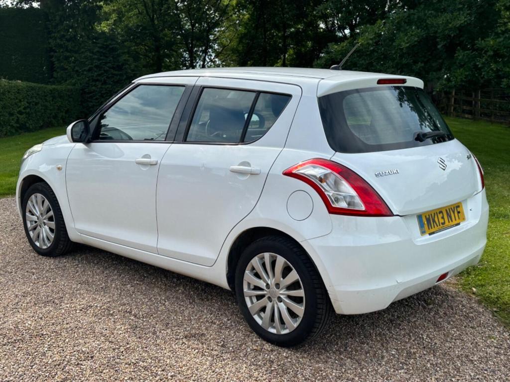 SUZUKI SWIFT