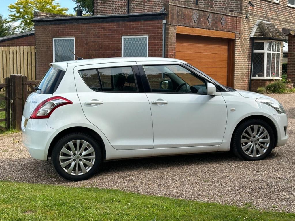 SUZUKI SWIFT
