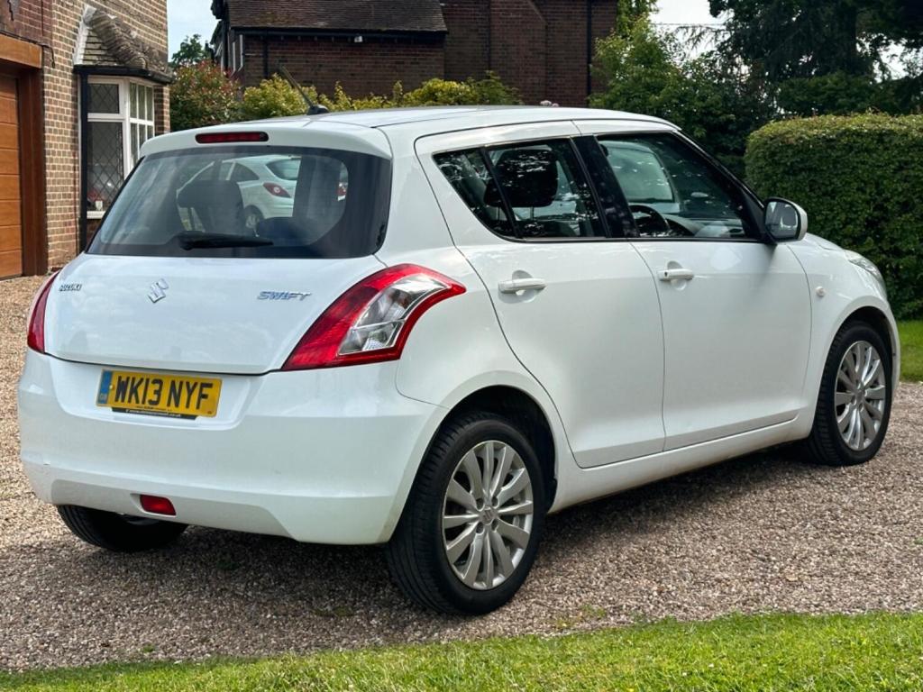 SUZUKI SWIFT