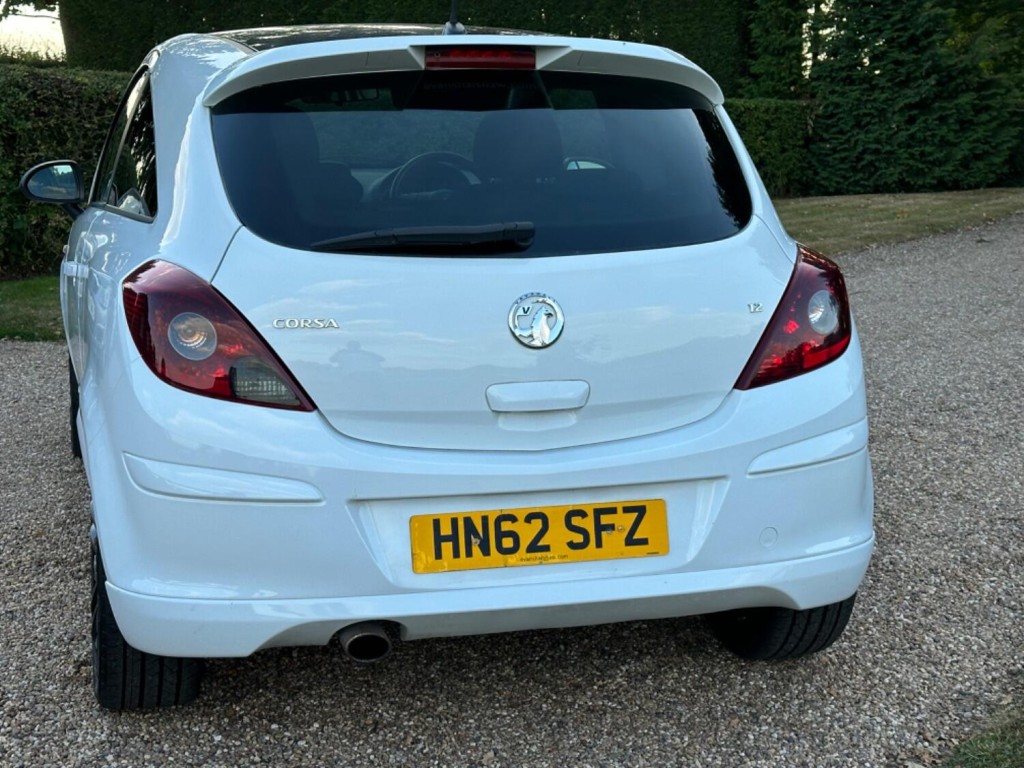VAUXHALL CORSA