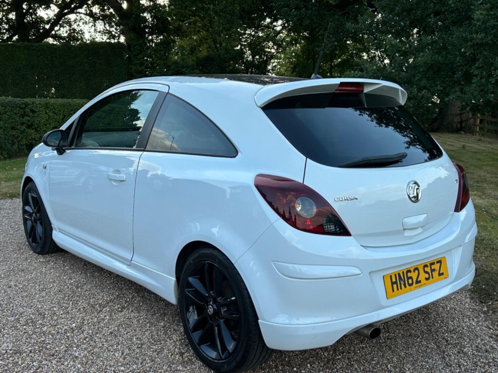 VAUXHALL CORSA