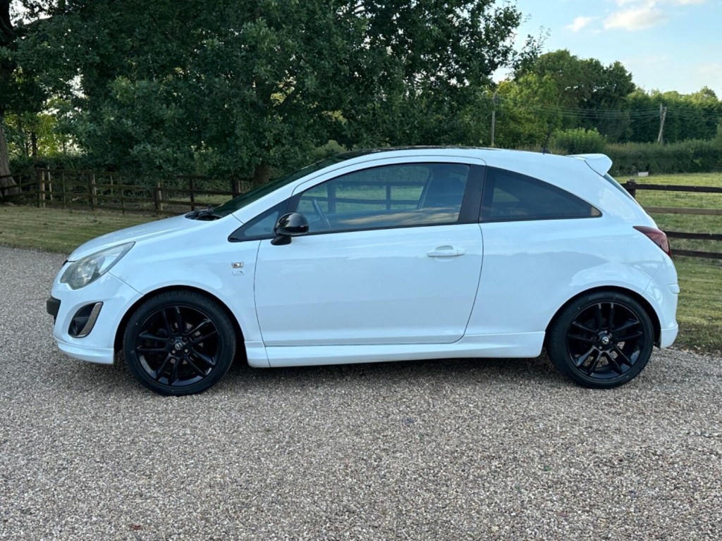 VAUXHALL CORSA