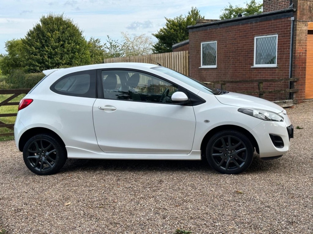 MAZDA MAZDA2