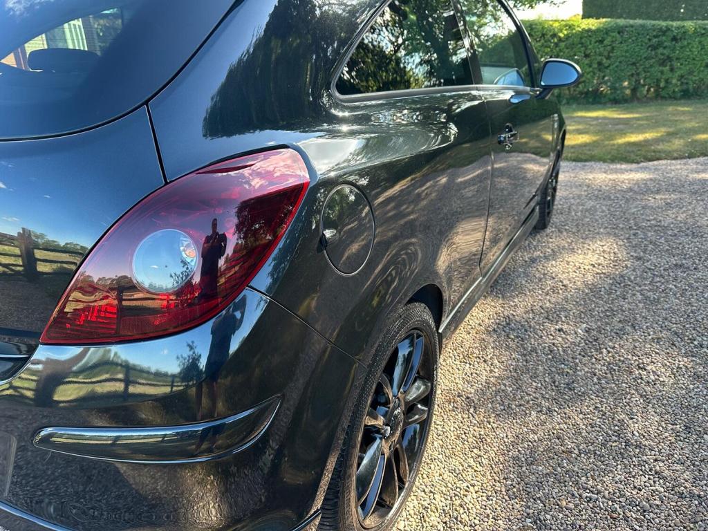 VAUXHALL CORSA