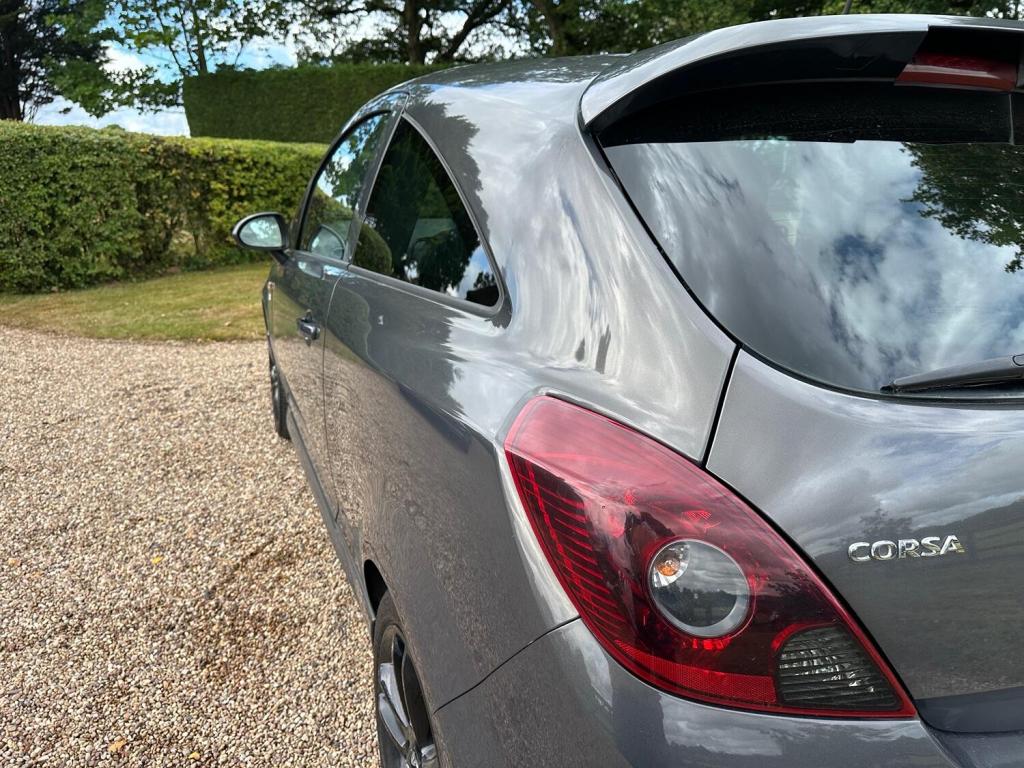 VAUXHALL CORSA