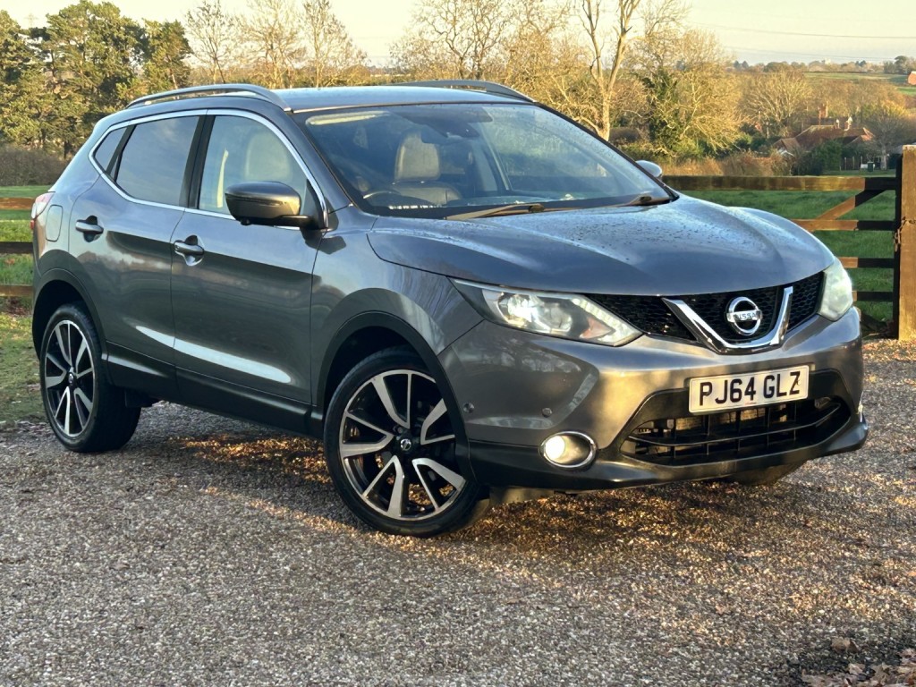 View NISSAN QASHQAI 1.2 DIG-T Tekna