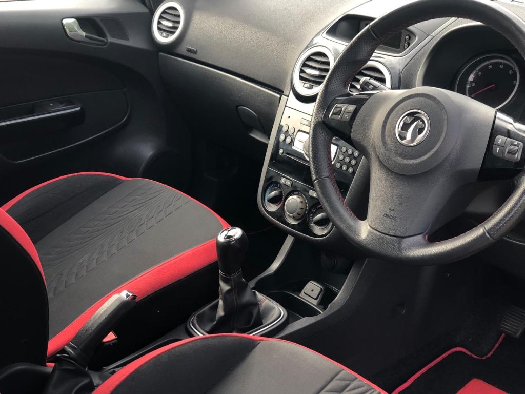 VAUXHALL CORSA