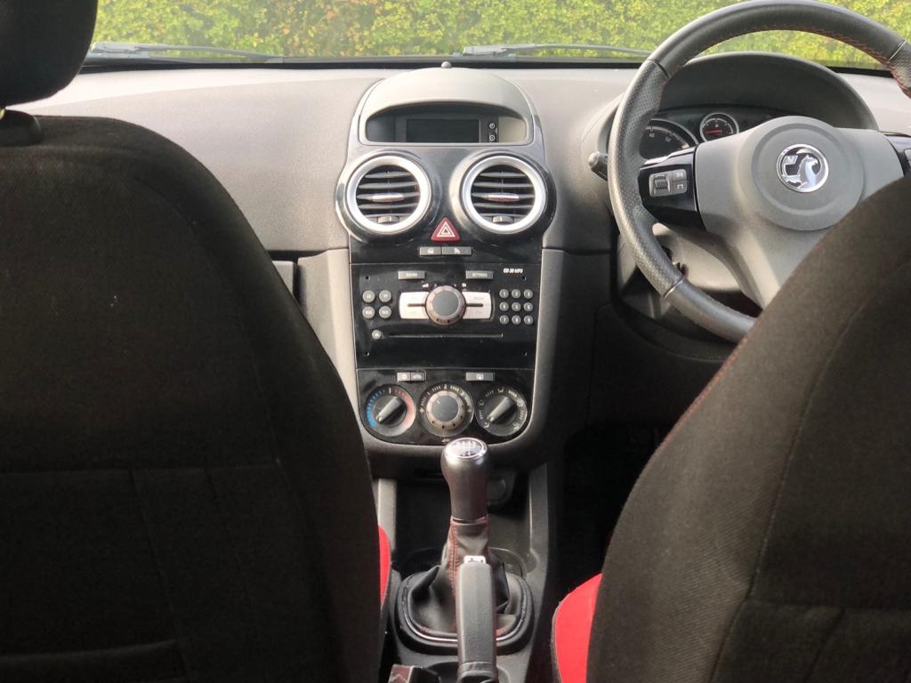 VAUXHALL CORSA