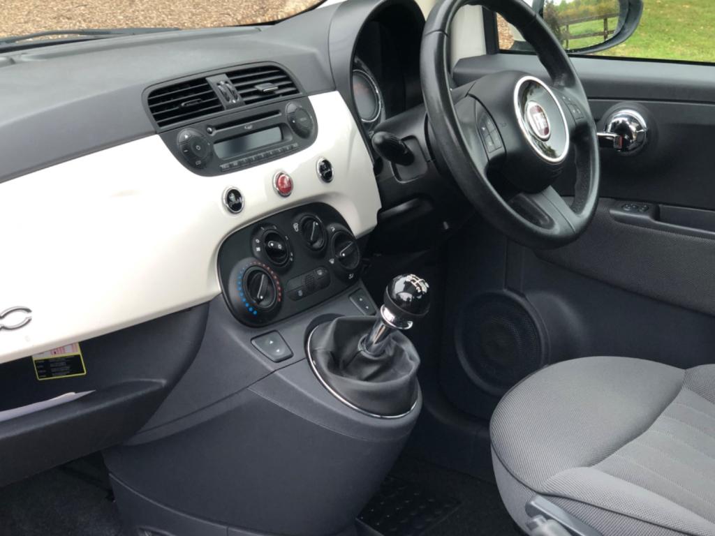 View FIAT 500 LOUNGE