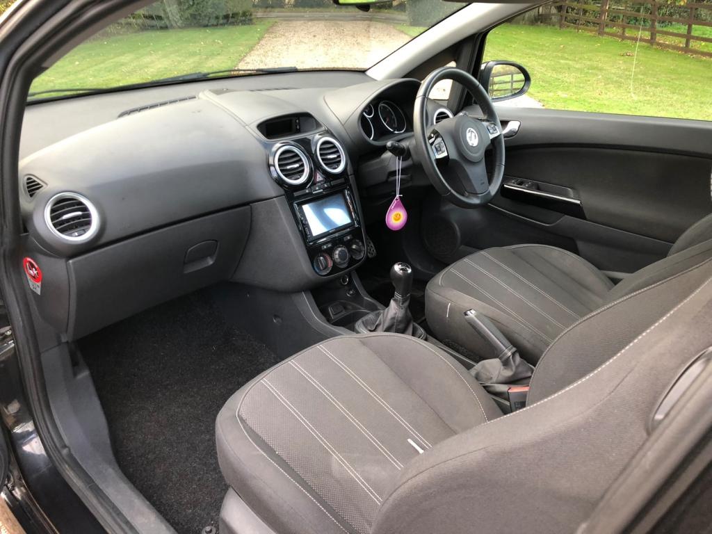 View VAUXHALL CORSA LIMITED EDITION