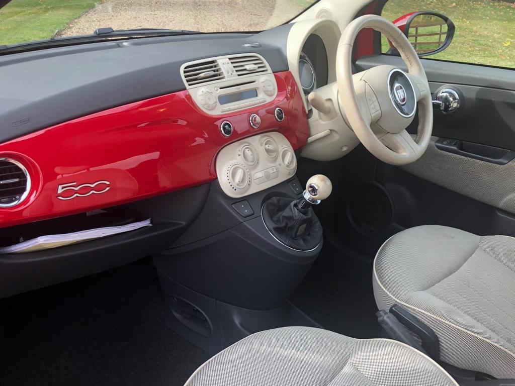 View FIAT 500 LOUNGE