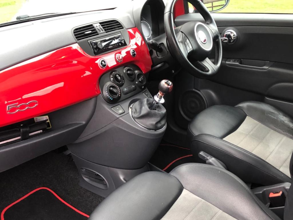 View FIAT 500 SPORT