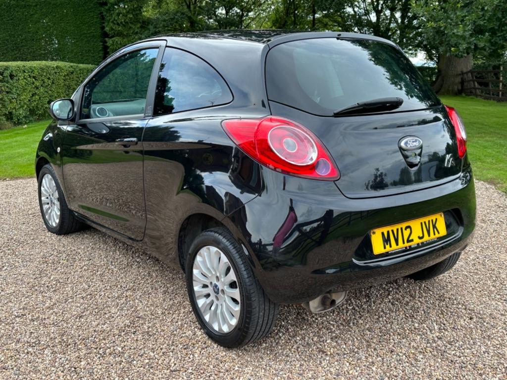 FORD KA