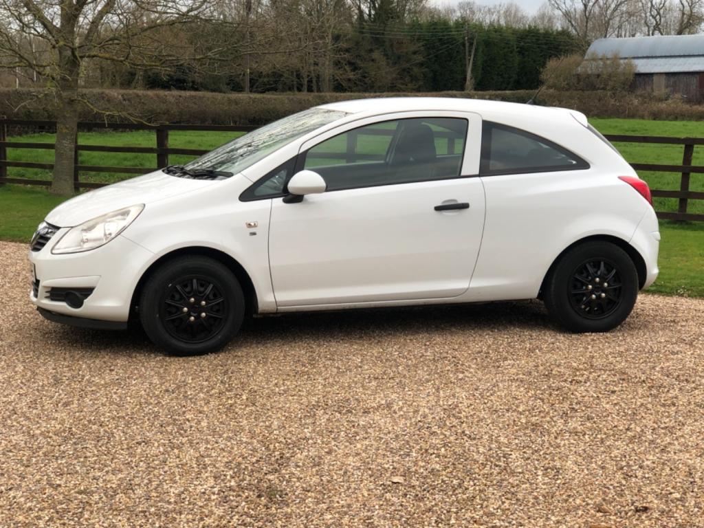 VAUXHALL CORSA