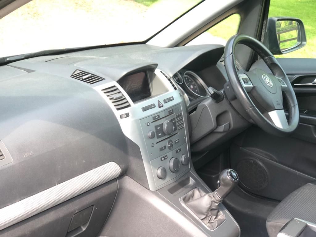 View VAUXHALL ZAFIRA SRI XP CDTI