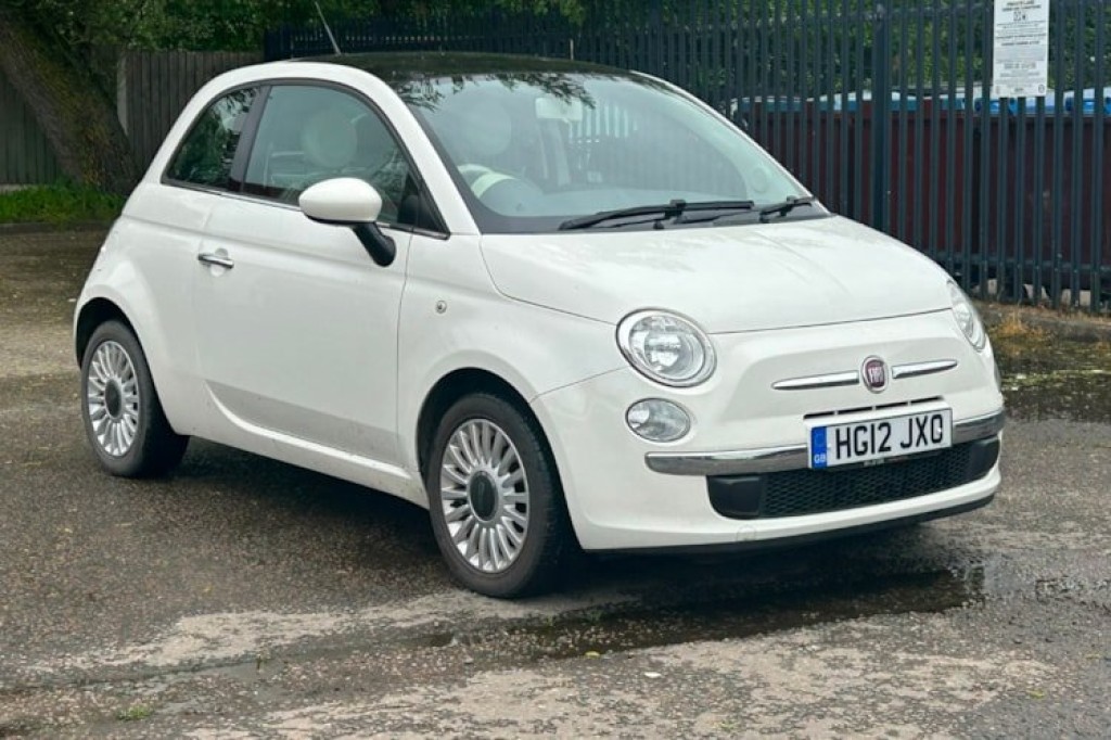 View FIAT 500 LOUNGE