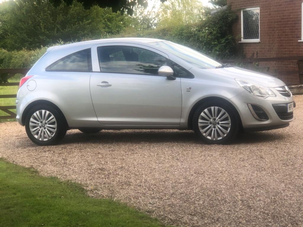 VAUXHALL CORSA