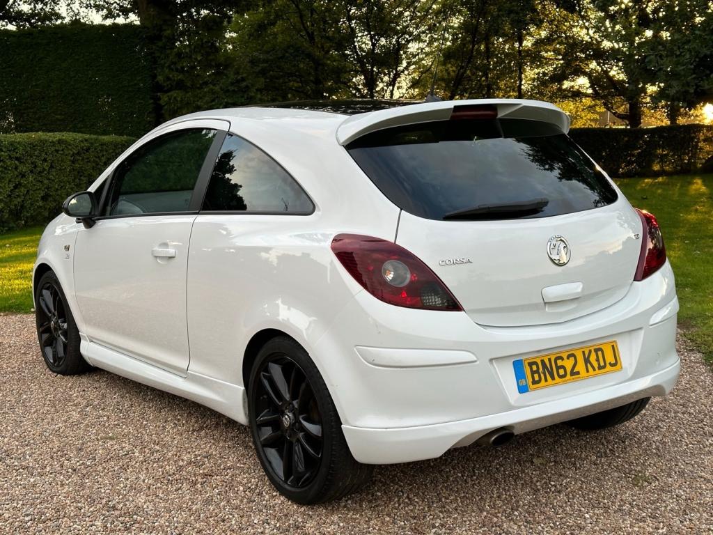VAUXHALL CORSA