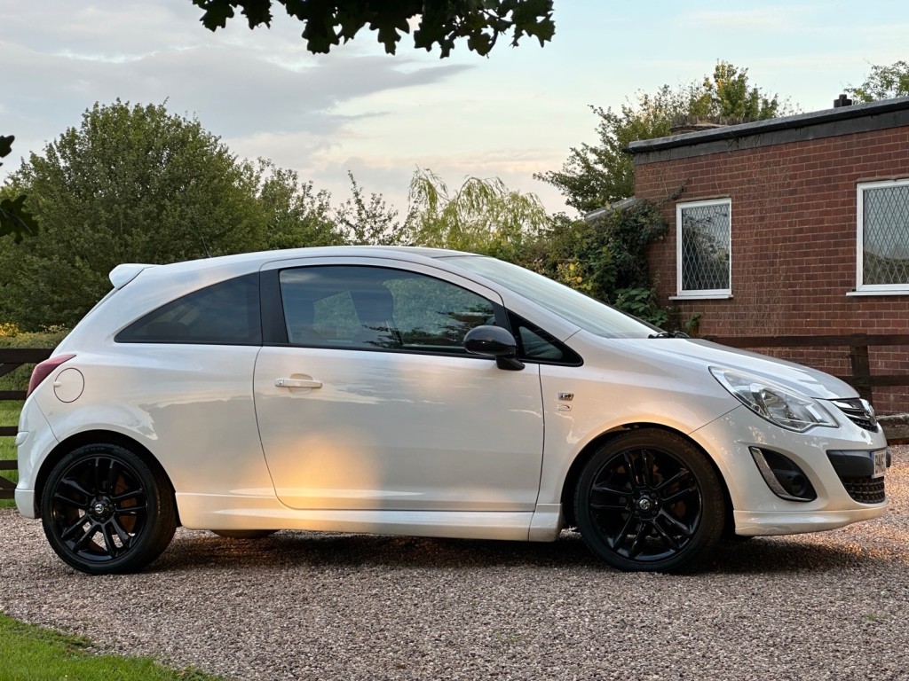 VAUXHALL CORSA