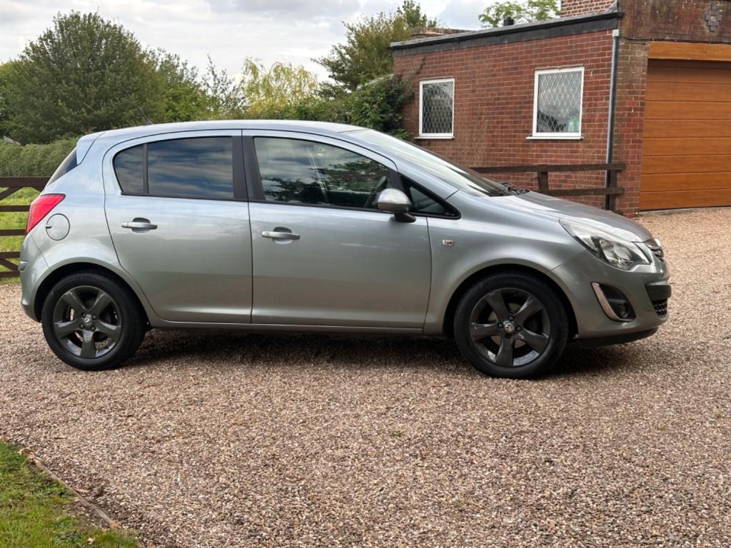 VAUXHALL CORSA