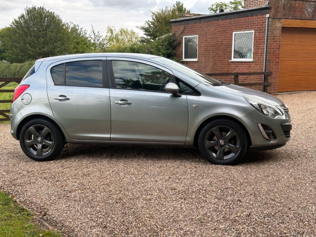 VAUXHALL CORSA