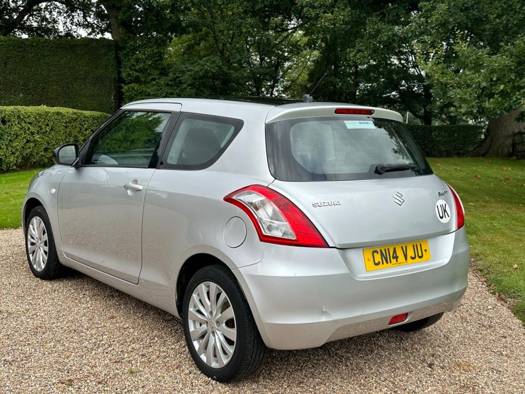 SUZUKI SWIFT
