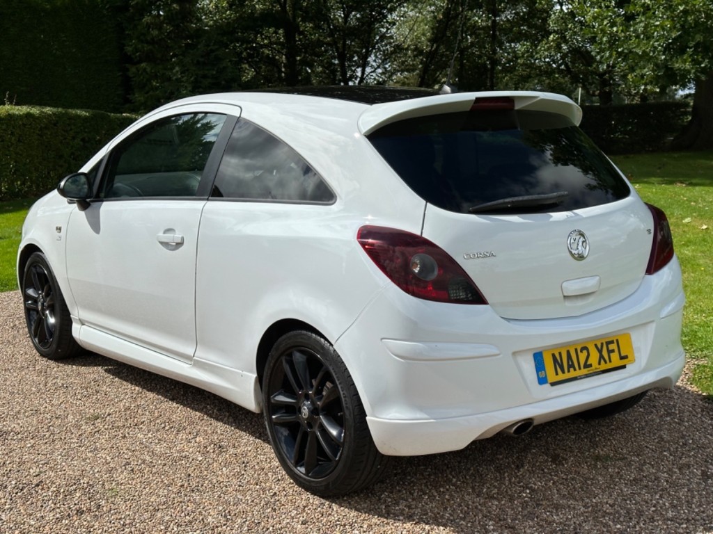VAUXHALL CORSA
