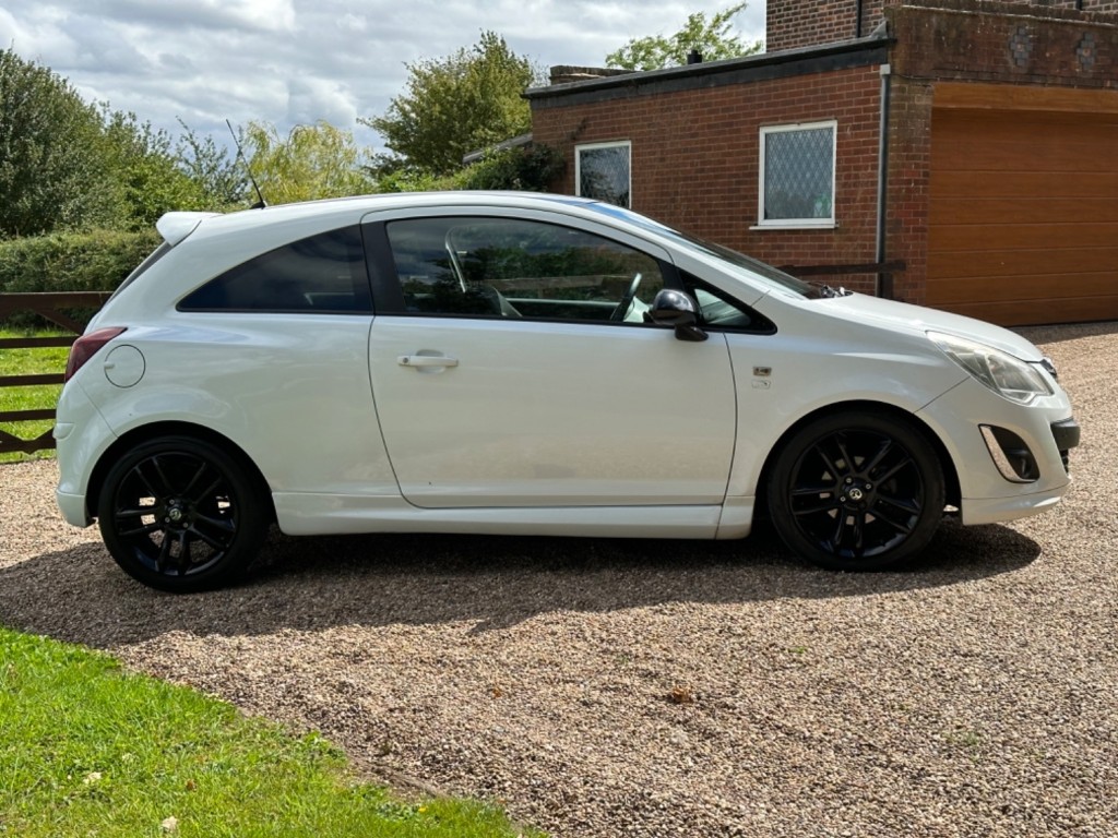 VAUXHALL CORSA